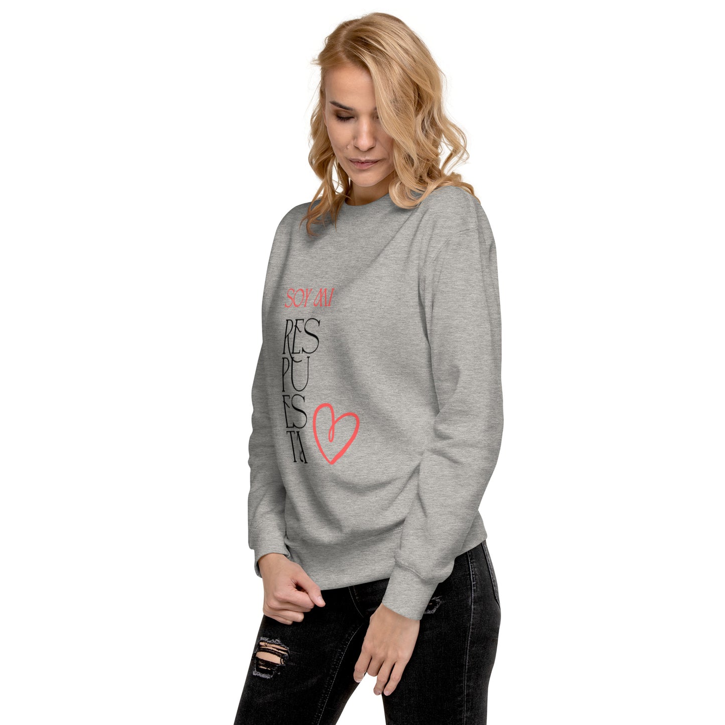 Sudadera mujer gruesa ‘Soy mi respuesta’ en color carbon grey, frontal, con mensaje de autoamor y amor propio