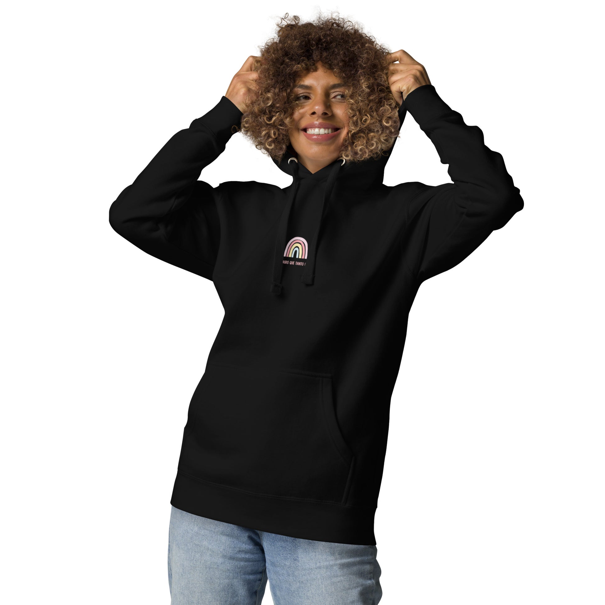 Sudadera negra Amadíssima con capucha, símbolo de autoamor y confort.