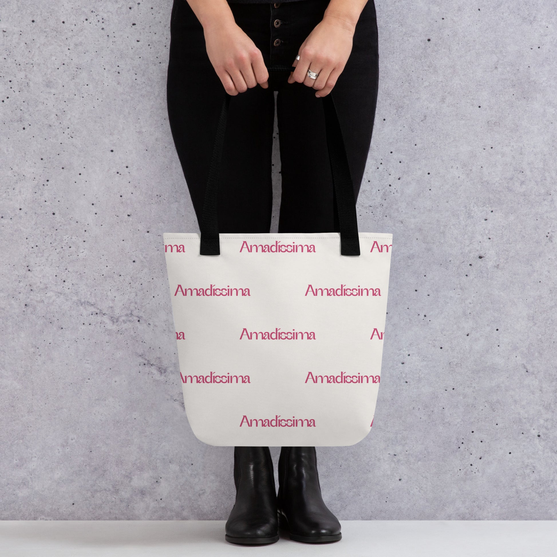Bolsa tote “Multiversa” color blanco roto con diseño expandido Amadíssima, vista frontal
