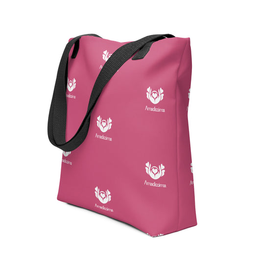 Detalle del diseño expandido en bolsa tote fucsia “Multiversa”