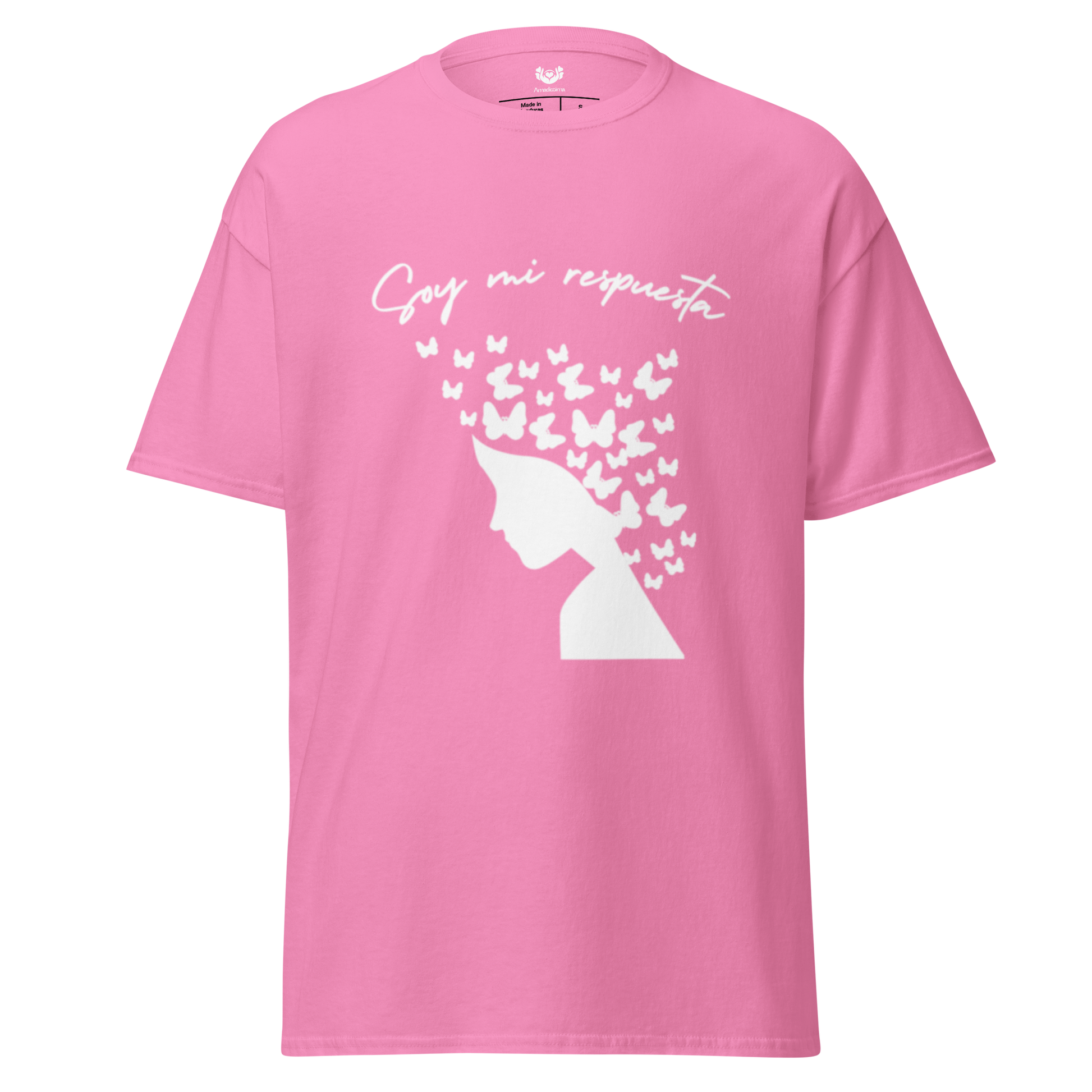 Detalle de la camiseta azalea “Soy mi respuesta” Amadíssima