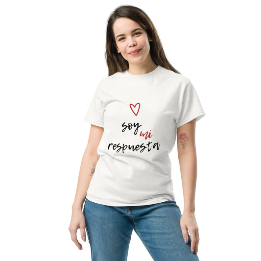 Mujer con camiseta “Soy mi respuesta” color blanco, Amadíssima