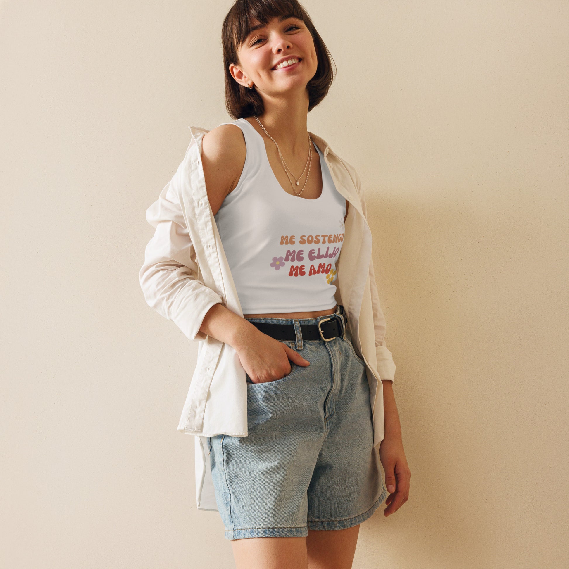 Tela suave y elástica del crop top con mensaje positivo para el alma.