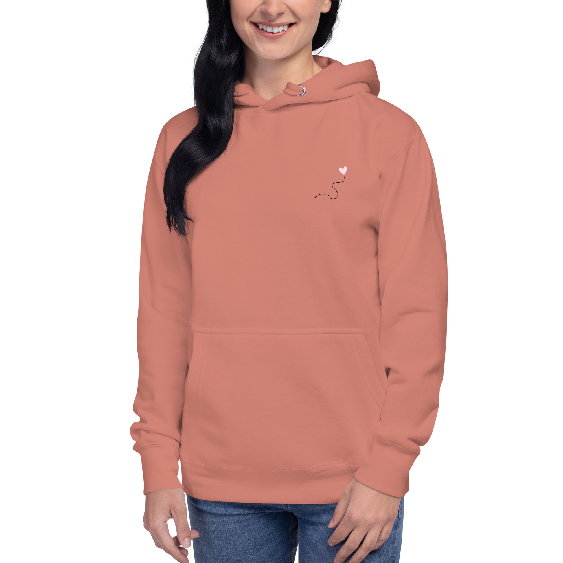 Vista frontal sudadera capucha dusty rose con frase consciente, Amadíssima